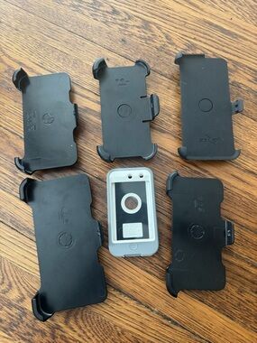 Universal Black Smartphone Holster and Mount Set - Multi-Clip Holders